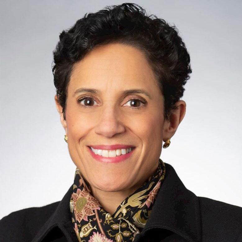 Lauren Tyler headshot