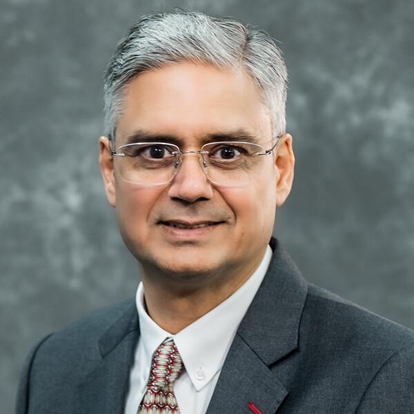 Shiney Prasad headshot