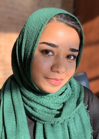 Mahnoor is a guardian intern